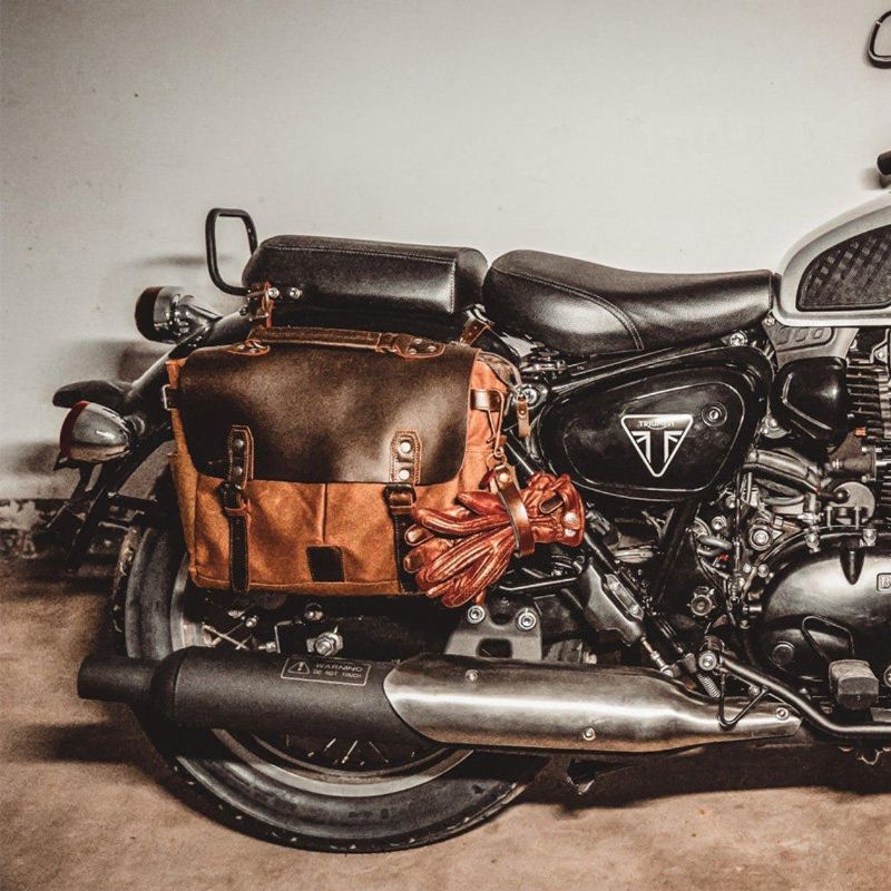 Teczka Na Laptopa Z Woskowanego Płótna. Torby Motocyklowe