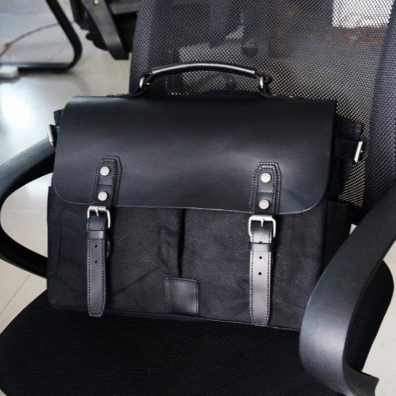Teczka Na Laptopa Z Woskowanego Płótna. Torby Motocyklowe